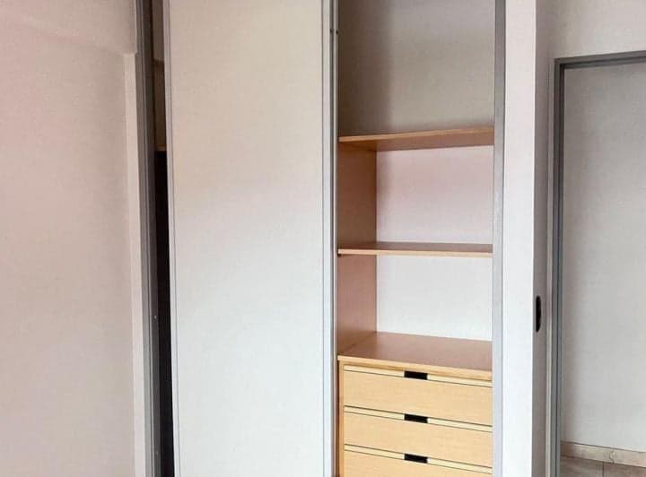 Departamento de 3 ambientes Alquiler $ 1.000.000