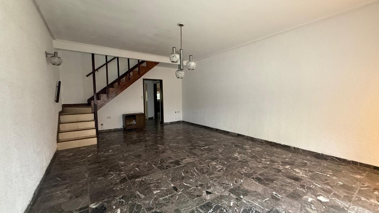 Casa 5 ambientes en La Plata - foto 6
