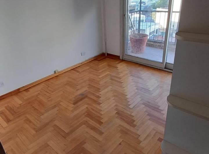 3 AMBIENTES CON BALCON VILLA DEL PARQUE - A METROS DE CUENCA
Requisitos de ingr