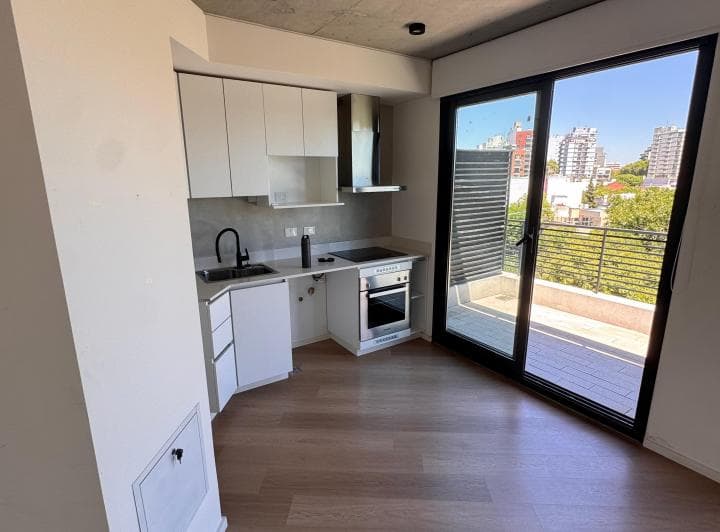 Departamento 2 ambientes ubicado en Núñez, CABA.
Excelente ubicación entre Aveni