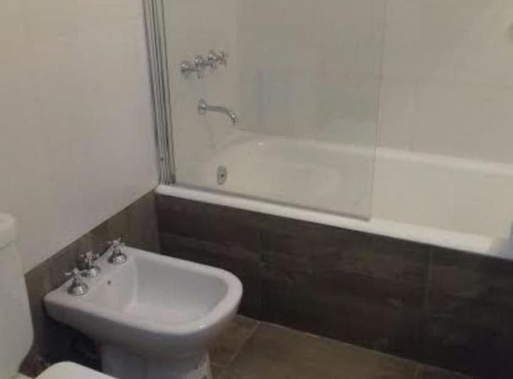 Baño con bañera y bidet