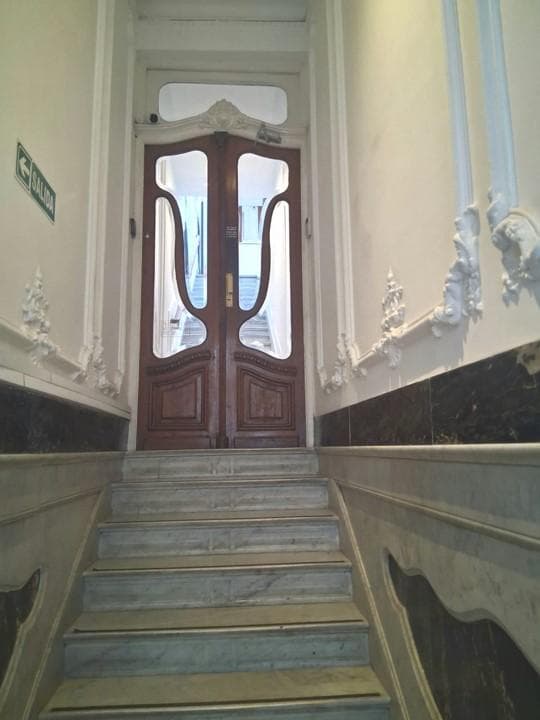 Segunda puerta acceso principal