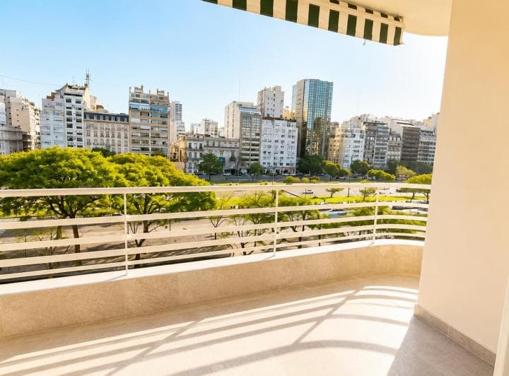 Excelente departamento de 190 m² totalmente renovado y A ESTRENAR, ubicado sobre