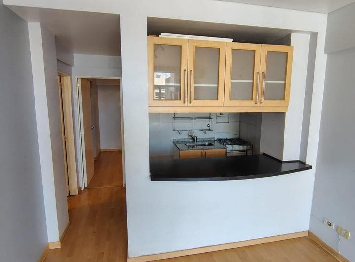 Departamento de 2 ambientes Alquiler $ 900.000