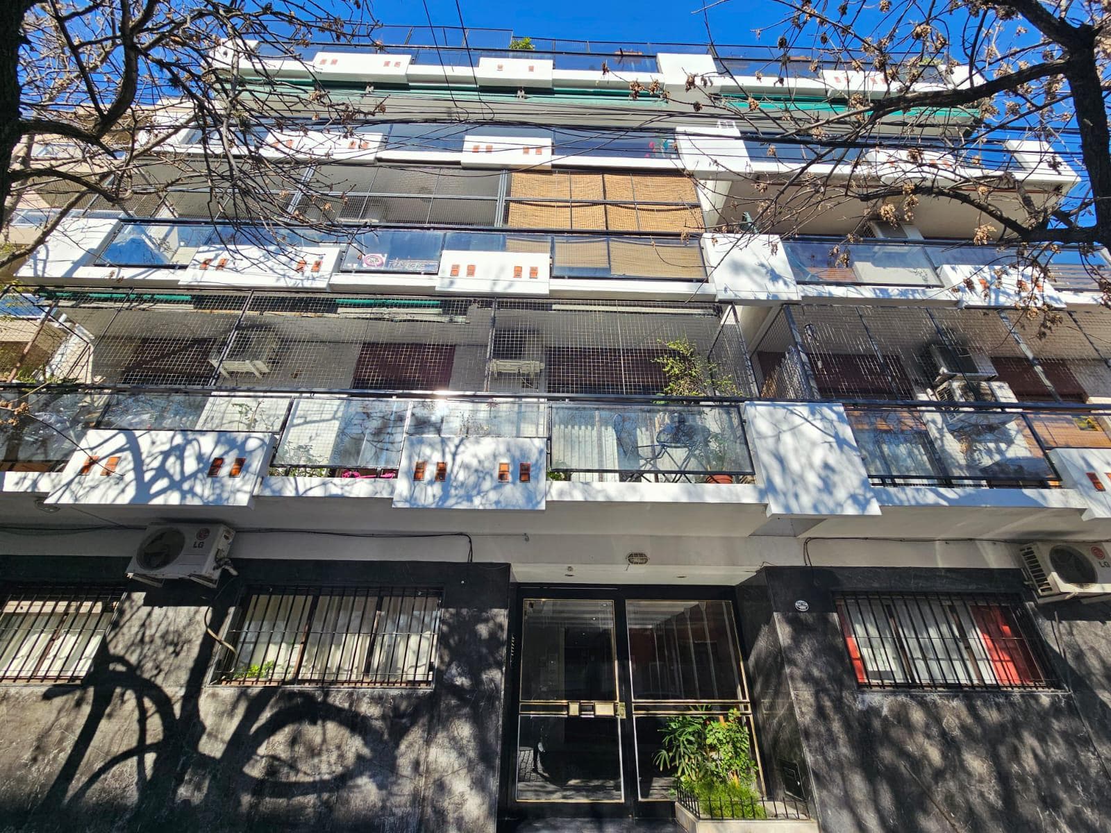 Departamento 3 ambientes en Villa del Parque - foto 1
