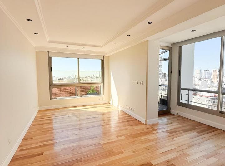 Departamento · 190m² · 5 Ambientes · 2 Cocheras - María Laura Terrones