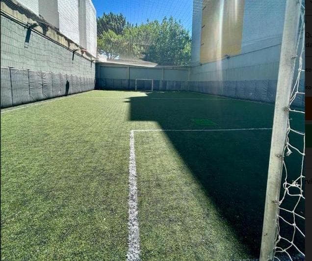Cancha de futbol 5 sintetico