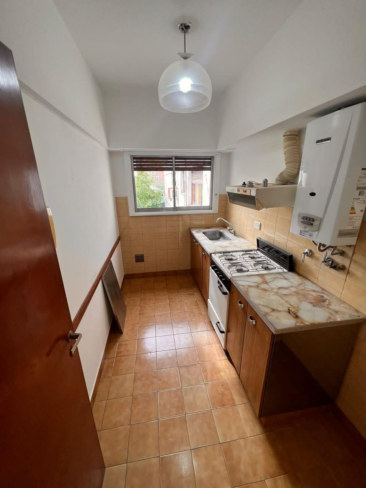 Departamento 2 ambientes en Adrogue, Almirante Brown - foto 4