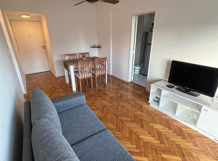 Departamento de 2 ambientes Alquiler $ 800.000