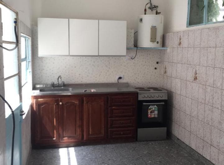 PH 3 dormitorios, 1 liv comedor. 1 baño, ampia cocina, patio, terraza Luminoso